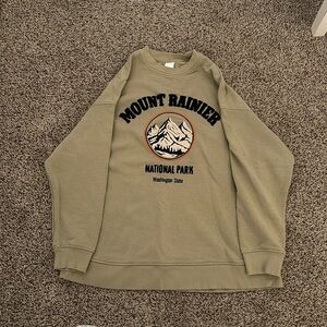h&m oversized crewneck!